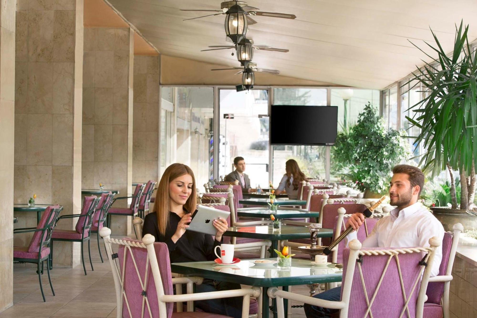 Crowne Plaza By Ihg