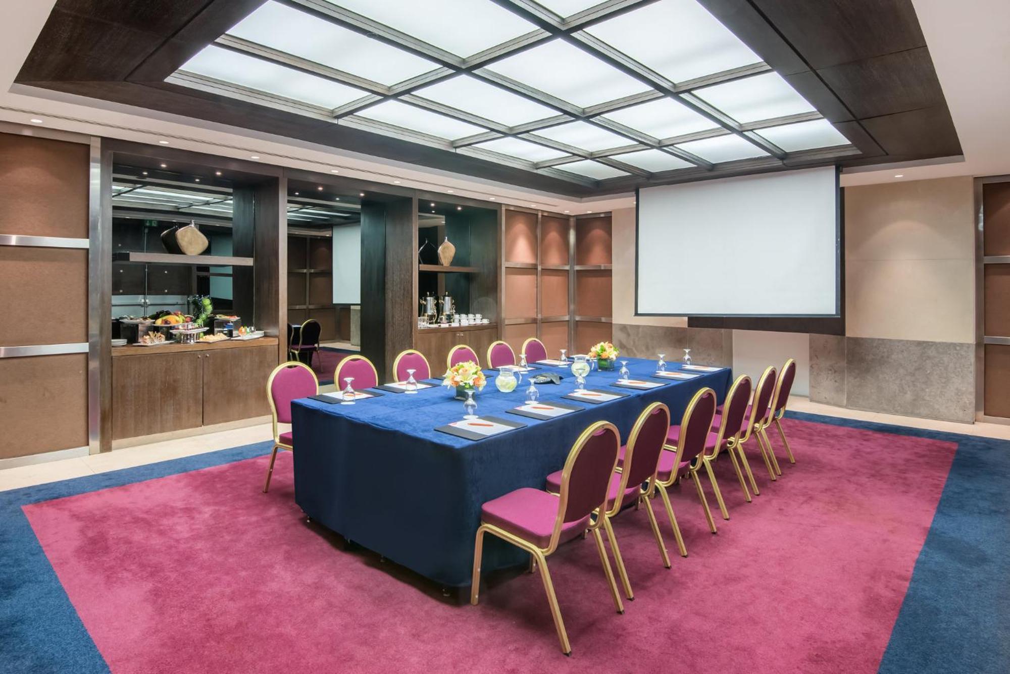 Crowne Plaza By Ihg Hotel Amman