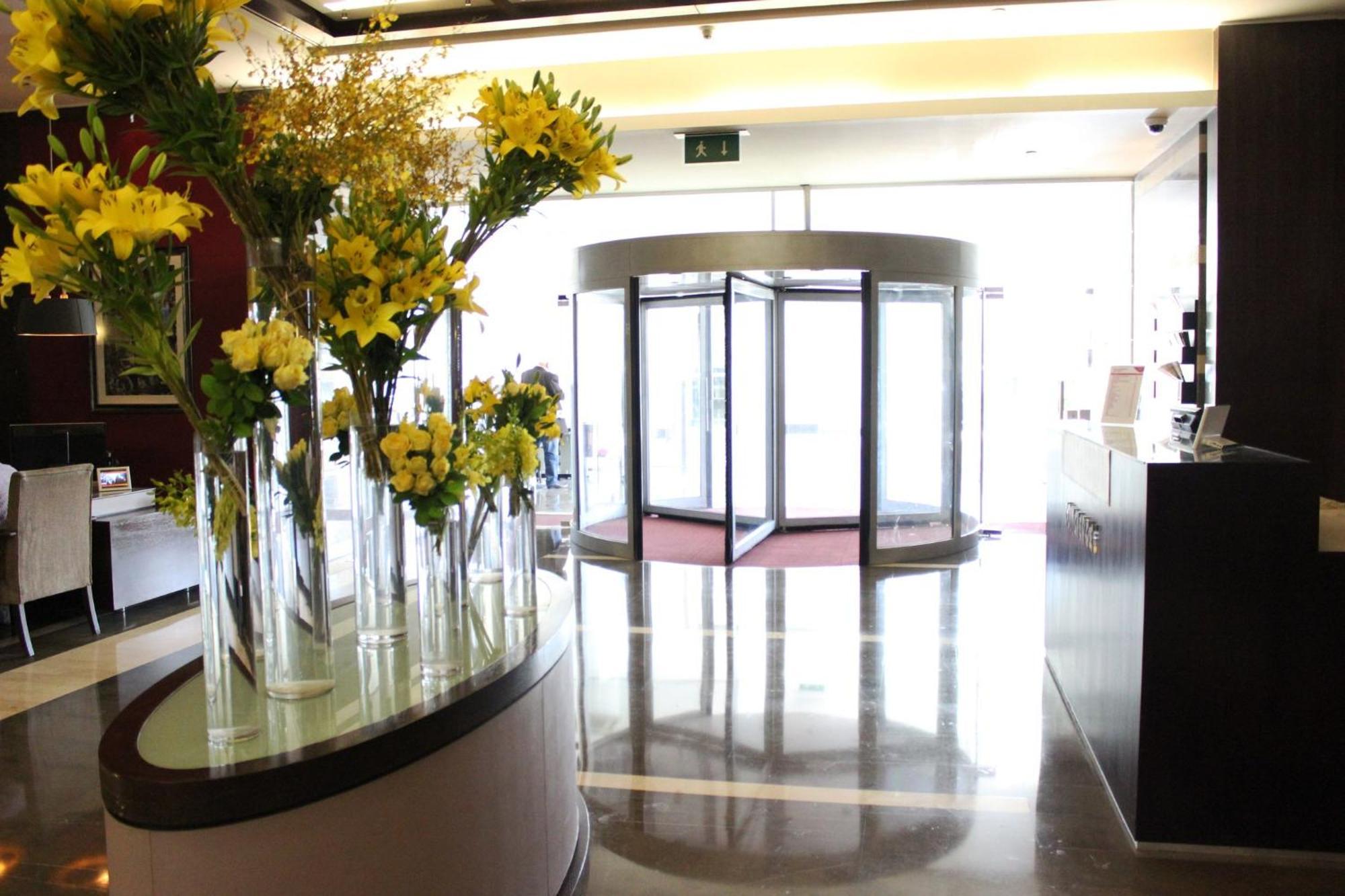 Crowne Plaza By Ihg Hotel 5*