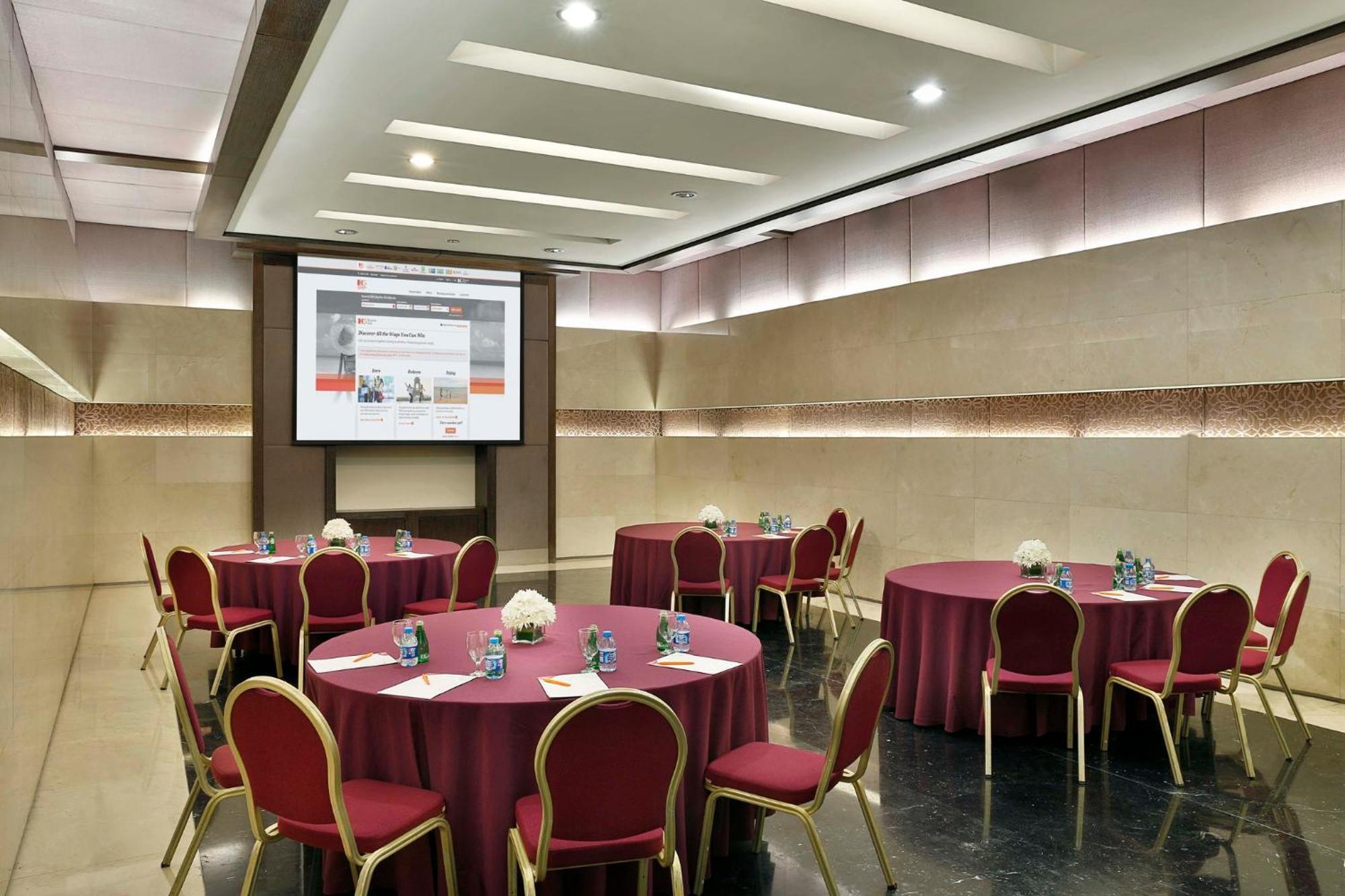 Hotel Crowne Plaza By Ihg