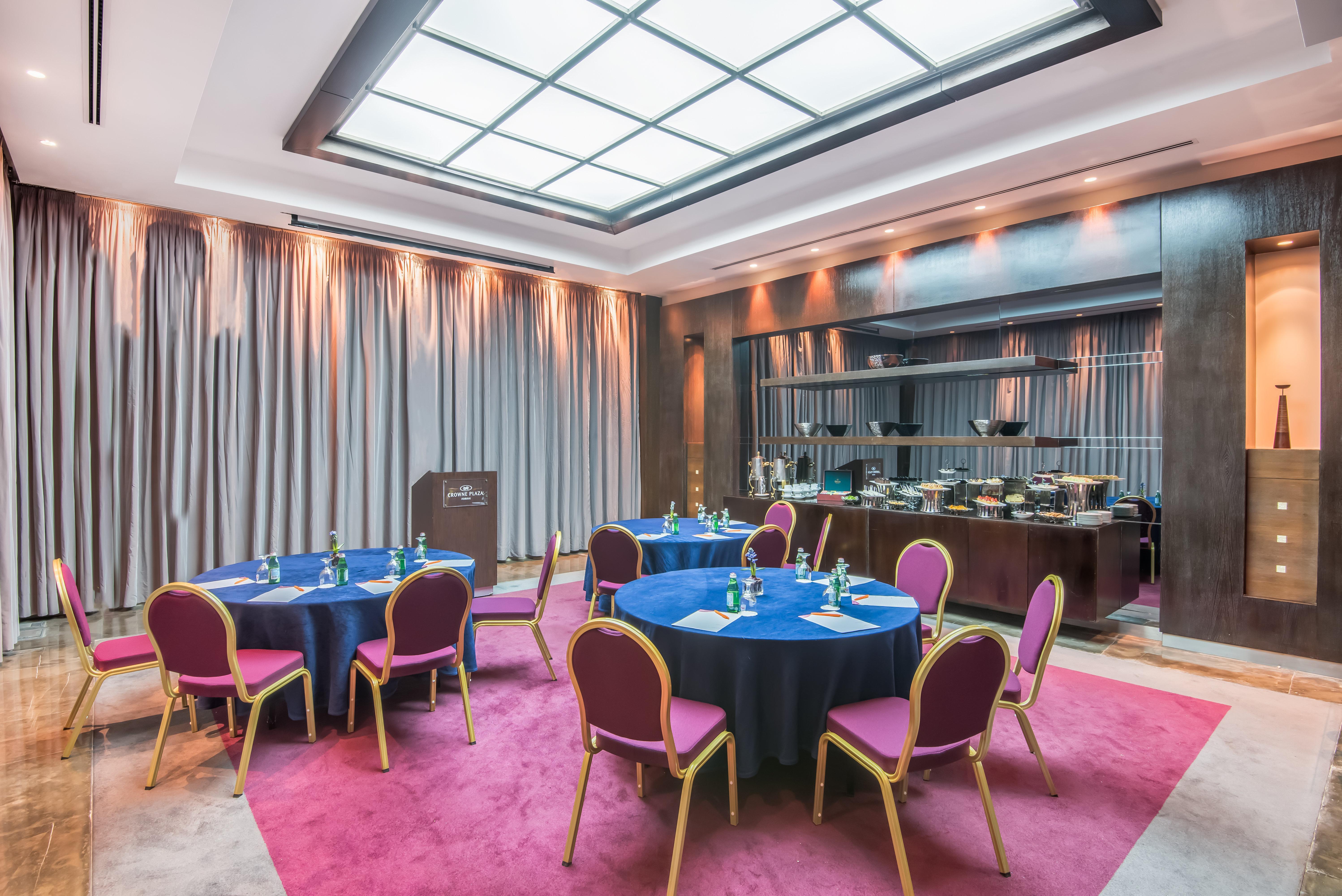 Crowne Plaza By Ihg Hotel 5*