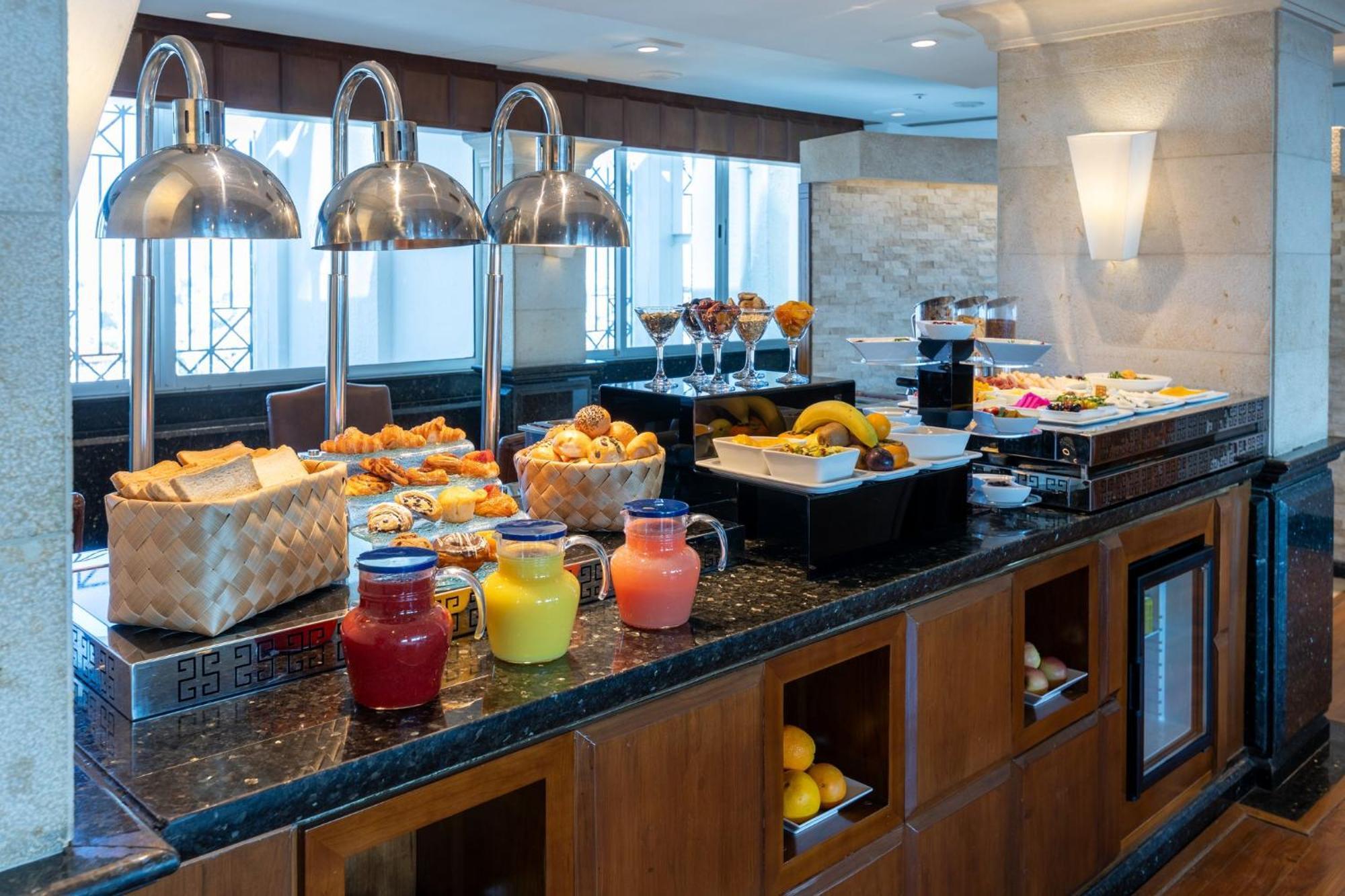 Hotel Crowne Plaza By Ihg 5*