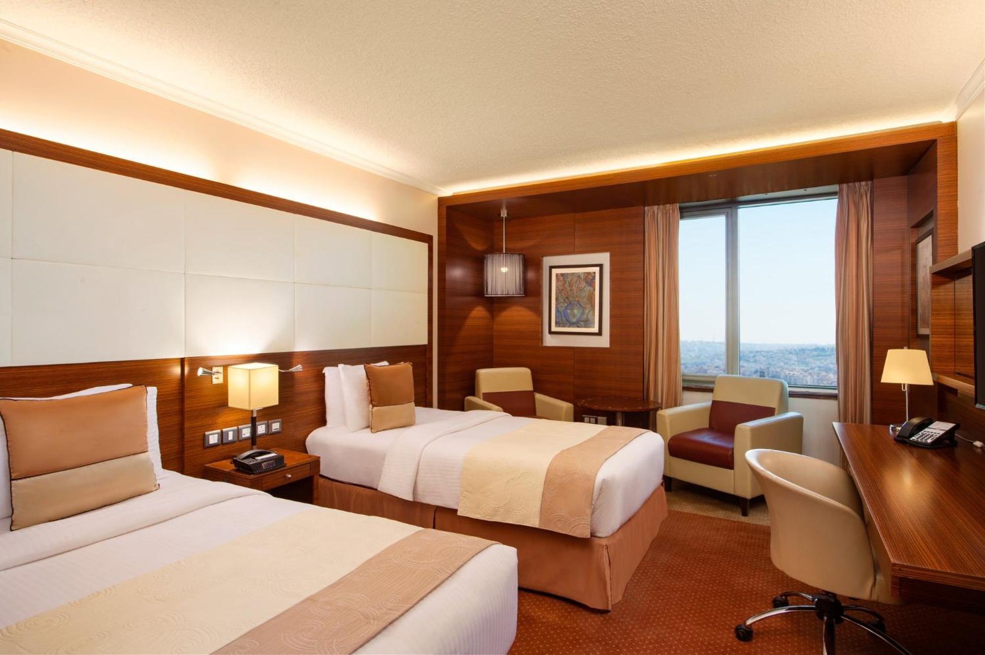 Hotel Crowne Plaza By Ihg Amman